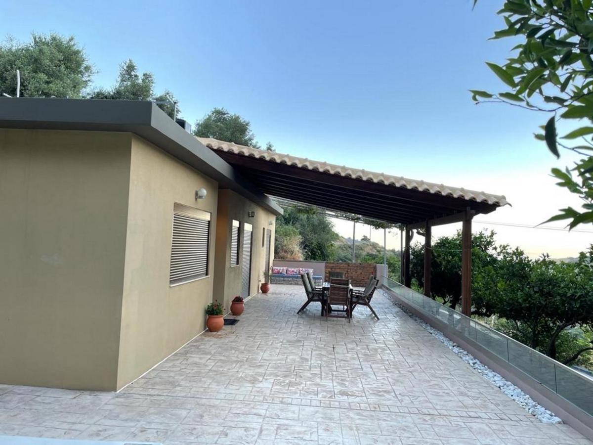 Pura Vida Villa Rodhakinon Exteriör bild