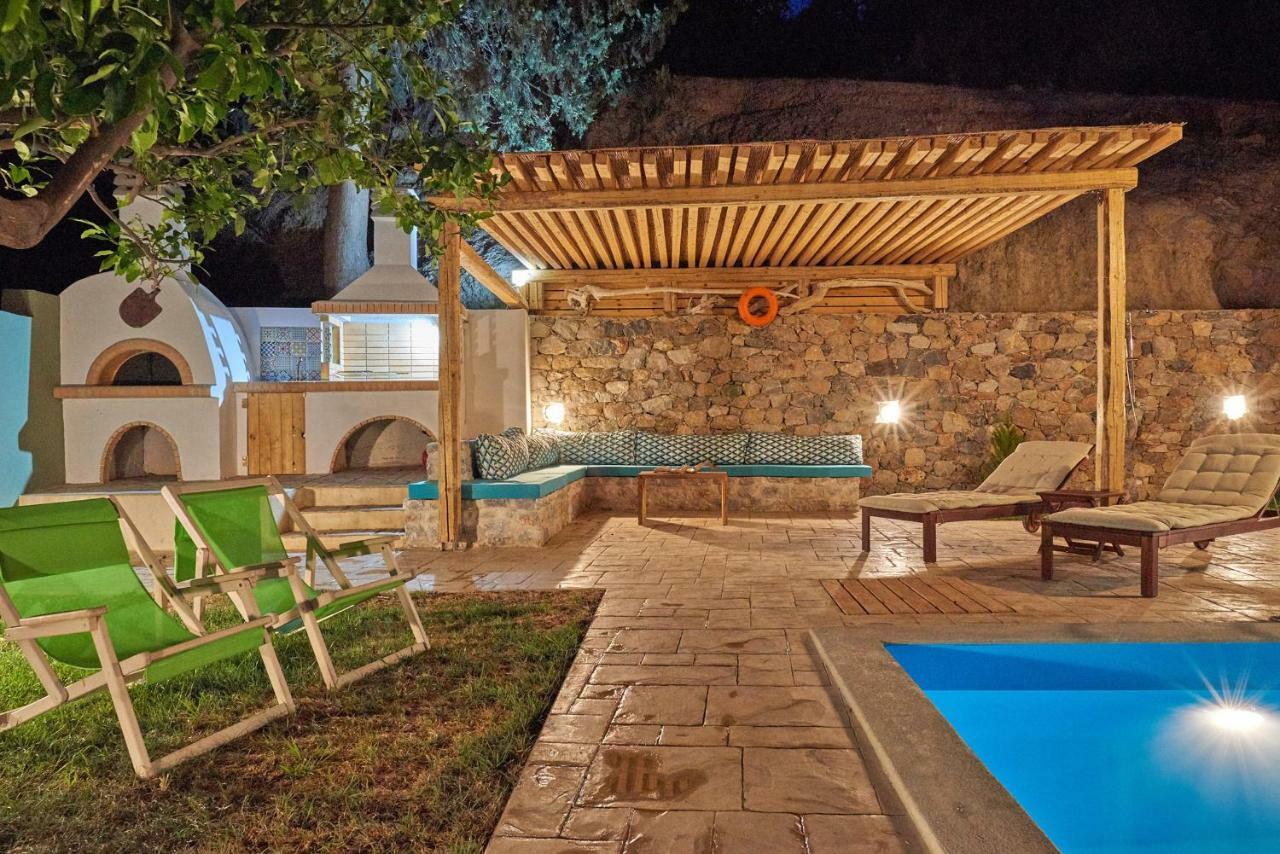 Pura Vida Villa Rodhakinon Exteriör bild
