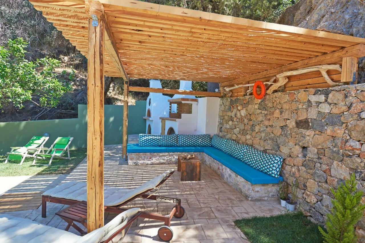Pura Vida Villa Rodhakinon Exteriör bild